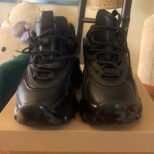 Black women’s sneakers shoes platform